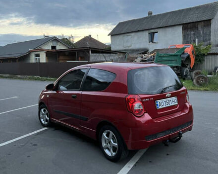 Красный Шевроле Авео, объемом двигателя 1.5 л и пробегом 143 тыс. км за 3800 $, фото 3 на Automoto.ua
