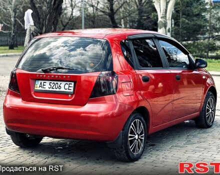 Красный Шевроле Авео, объемом двигателя 1.5 л и пробегом 128 тыс. км за 4499 $, фото 2 на Automoto.ua