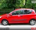 Красный Шевроле Авео, объемом двигателя 1.5 л и пробегом 135 тыс. км за 3300 $, фото 1 на Automoto.ua