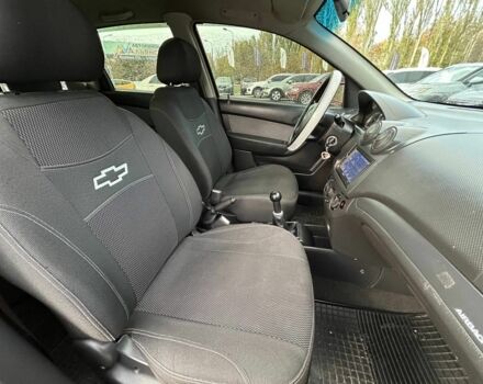 Красный Шевроле Авео, объемом двигателя 1.2 л и пробегом 240 тыс. км за 3999 $, фото 14 на Automoto.ua