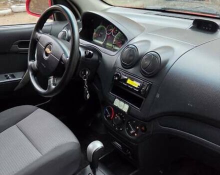 Красный Шевроле Авео, объемом двигателя 1.5 л и пробегом 177 тыс. км за 5500 $, фото 45 на Automoto.ua