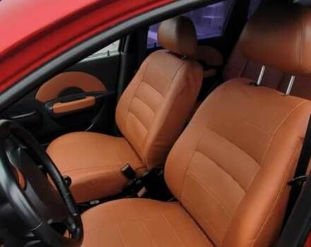 Красный Шевроле Авео, объемом двигателя 1.5 л и пробегом 220 тыс. км за 3650 $, фото 19 на Automoto.ua