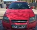 Червоний Шевроле Авео, об'ємом двигуна 1.5 л та пробігом 215 тис. км за 3200 $, фото 1 на Automoto.ua