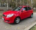 Красный Шевроле Авео, объемом двигателя 1.5 л и пробегом 89 тыс. км за 3400 $, фото 2 на Automoto.ua