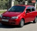 Красный Шевроле Авео, объемом двигателя 1.5 л и пробегом 120 тыс. км за 4000 $, фото 1 на Automoto.ua