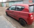 Красный Шевроле Авео, объемом двигателя 1.5 л и пробегом 125 тыс. км за 2900 $, фото 2 на Automoto.ua