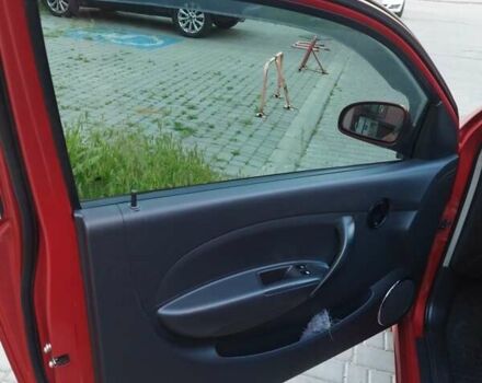 Красный Шевроле Авео, объемом двигателя 1.5 л и пробегом 130 тыс. км за 4800 $, фото 7 на Automoto.ua