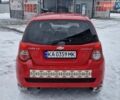 Красный Шевроле Авео, объемом двигателя 1.5 л и пробегом 240 тыс. км за 2650 $, фото 3 на Automoto.ua