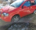 Красный Шевроле Авео, объемом двигателя 1.5 л и пробегом 70 тыс. км за 4500 $, фото 1 на Automoto.ua