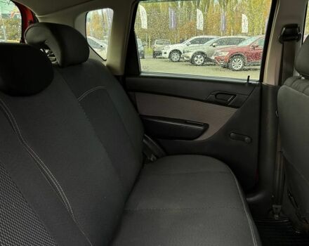 Красный Шевроле Авео, объемом двигателя 1.2 л и пробегом 240 тыс. км за 3999 $, фото 19 на Automoto.ua