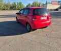 Красный Шевроле Авео, объемом двигателя 1.5 л и пробегом 240 тыс. км за 3200 $, фото 1 на Automoto.ua