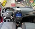 Красный Шевроле Авео, объемом двигателя 1.5 л и пробегом 82 тыс. км за 4200 $, фото 14 на Automoto.ua