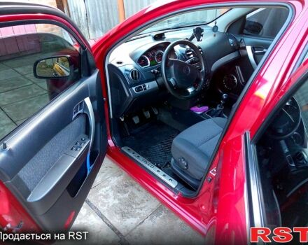 Червоний Шевроле Авео, об'ємом двигуна 1.5 л та пробігом 103 тис. км за 3500 $, фото 6 на Automoto.ua