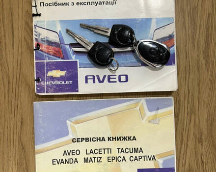 Красный Шевроле Авео, объемом двигателя 1.5 л и пробегом 143 тыс. км за 3800 $, фото 20 на Automoto.ua