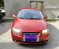 Червоний Шевроле Авео, об'ємом двигуна 1.5 л та пробігом 252 тис. км за 3200 $, фото 1 на Automoto.ua
