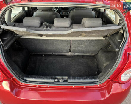 Червоний Шевроле Авео, об'ємом двигуна 1.21 л та пробігом 185 тис. км за 3700 $, фото 13 на Automoto.ua