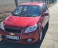 Красный Шевроле Авео, объемом двигателя 1.4 л и пробегом 182 тыс. км за 4400 $, фото 1 на Automoto.ua