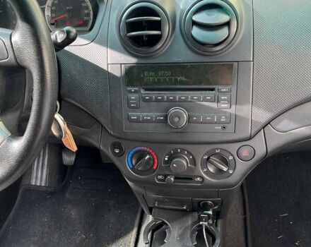 Красный Шевроле Авео, объемом двигателя 1.21 л и пробегом 140 тыс. км за 3000 $, фото 18 на Automoto.ua