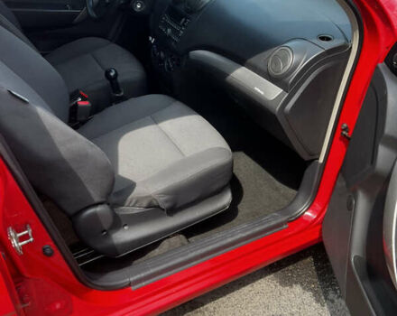 Червоний Шевроле Авео, об'ємом двигуна 1.21 л та пробігом 201 тис. км за 4300 $, фото 23 на Automoto.ua