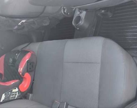 Красный Шевроле Авео, объемом двигателя 1.2 л и пробегом 187 тыс. км за 3500 $, фото 7 на Automoto.ua