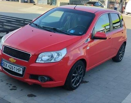 Красный Шевроле Авео, объемом двигателя 1.2 л и пробегом 187 тыс. км за 3500 $, фото 4 на Automoto.ua
