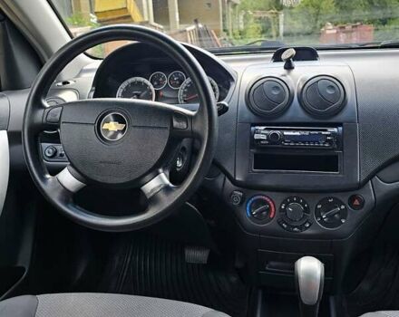Красный Шевроле Авео, объемом двигателя 1.5 л и пробегом 96 тыс. км за 3200 $, фото 12 на Automoto.ua