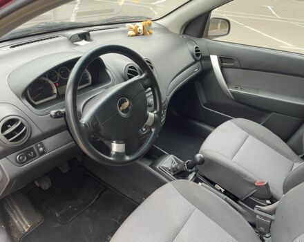 Червоний Шевроле Авео, об'ємом двигуна 1.5 л та пробігом 121 тис. км за 3800 $, фото 6 на Automoto.ua