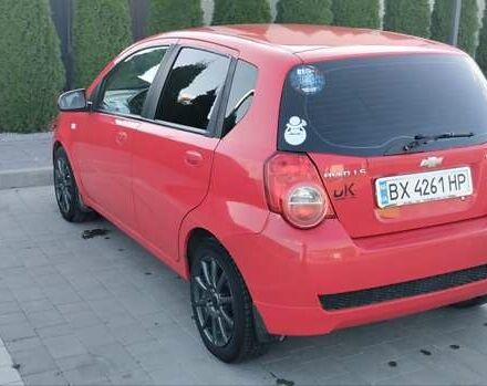 Красный Шевроле Авео, объемом двигателя 1.2 л и пробегом 187 тыс. км за 3500 $, фото 3 на Automoto.ua