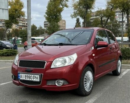 Красный Шевроле Авео, объемом двигателя 1.5 л и пробегом 190 тыс. км за 4300 $, фото 3 на Automoto.ua