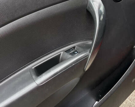 Красный Шевроле Авео, объемом двигателя 1.5 л и пробегом 191 тыс. км за 4300 $, фото 5 на Automoto.ua