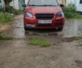 Красный Шевроле Авео, объемом двигателя 1.5 л и пробегом 275 тыс. км за 3000 $, фото 2 на Automoto.ua