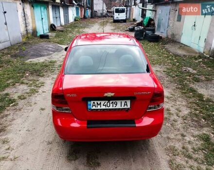 Красный Шевроле Авео, объемом двигателя 1.5 л и пробегом 178 тыс. км за 3150 $, фото 5 на Automoto.ua