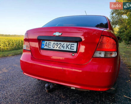 Червоний Шевроле Авео, об'ємом двигуна 1.5 л та пробігом 273 тис. км за 2750 $, фото 5 на Automoto.ua