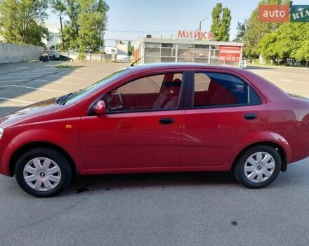 Красный Шевроле Авео, объемом двигателя 1.5 л и пробегом 150 тыс. км за 3750 $, фото 9 на Automoto.ua