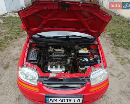 Красный Шевроле Авео, объемом двигателя 1.5 л и пробегом 178 тыс. км за 3150 $, фото 25 на Automoto.ua