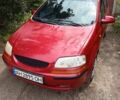 Красный Шевроле Авео, объемом двигателя 1.5 л и пробегом 300 тыс. км за 2495 $, фото 1 на Automoto.ua