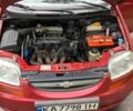 Червоний Шевроле Авео, об'ємом двигуна 1.5 л та пробігом 250 тис. км за 1850 $, фото 4 на Automoto.ua