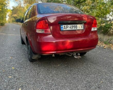 Красный Шевроле Авео, объемом двигателя 1.5 л и пробегом 2 тыс. км за 2400 $, фото 3 на Automoto.ua