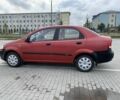 Красный Шевроле Авео, объемом двигателя 1.5 л и пробегом 260 тыс. км за 2350 $, фото 5 на Automoto.ua