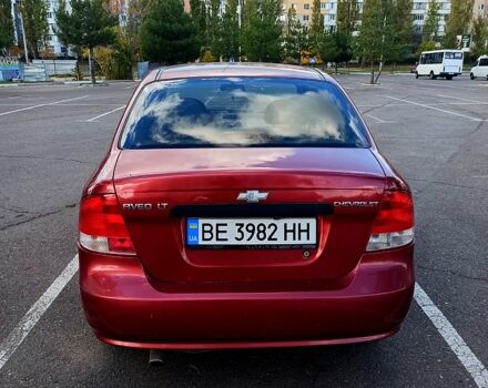 Красный Шевроле Авео, объемом двигателя 1.5 л и пробегом 320 тыс. км за 2300 $, фото 3 на Automoto.ua