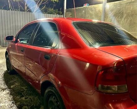 Красный Шевроле Авео, объемом двигателя 1.5 л и пробегом 270 тыс. км за 2800 $, фото 4 на Automoto.ua