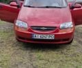 Красный Шевроле Авео, объемом двигателя 1.5 л и пробегом 267 тыс. км за 2200 $, фото 1 на Automoto.ua