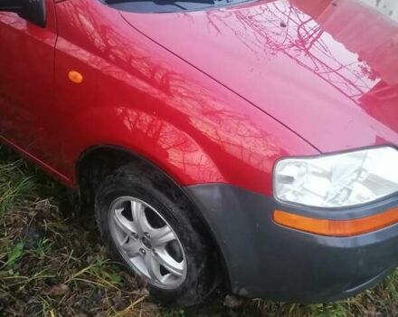 Красный Шевроле Авео, объемом двигателя 1.5 л и пробегом 250 тыс. км за 2650 $, фото 6 на Automoto.ua