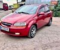 Красный Шевроле Авео, объемом двигателя 1.5 л и пробегом 390 тыс. км за 1750 $, фото 1 на Automoto.ua