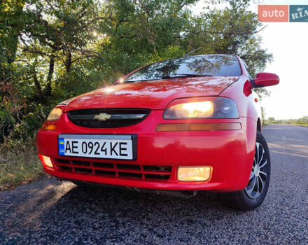 Червоний Шевроле Авео, об'ємом двигуна 1.5 л та пробігом 273 тис. км за 2750 $, фото 18 на Automoto.ua