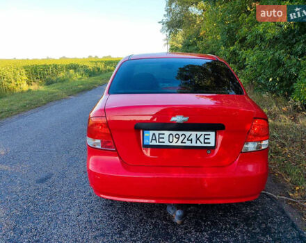 Червоний Шевроле Авео, об'ємом двигуна 1.5 л та пробігом 273 тис. км за 2750 $, фото 4 на Automoto.ua