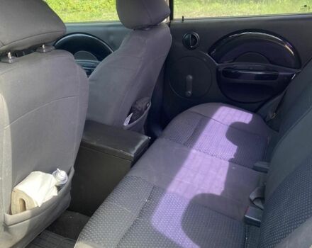 Красный Шевроле Авео, объемом двигателя 1.5 л и пробегом 2 тыс. км за 2418 $, фото 4 на Automoto.ua