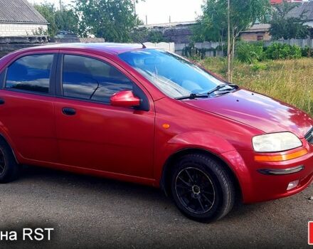 Красный Шевроле Авео, объемом двигателя 1.5 л и пробегом 262 тыс. км за 3200 $, фото 8 на Automoto.ua