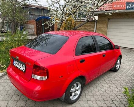 Красный Шевроле Авео, объемом двигателя 1.5 л и пробегом 222 тыс. км за 3500 $, фото 7 на Automoto.ua