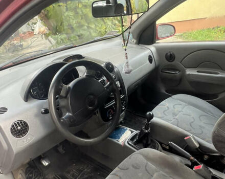 Червоний Шевроле Авео, об'ємом двигуна 0 л та пробігом 230 тис. км за 2300 $, фото 6 на Automoto.ua